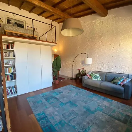 Charming Portion Of In Oltrarno Area Apartment